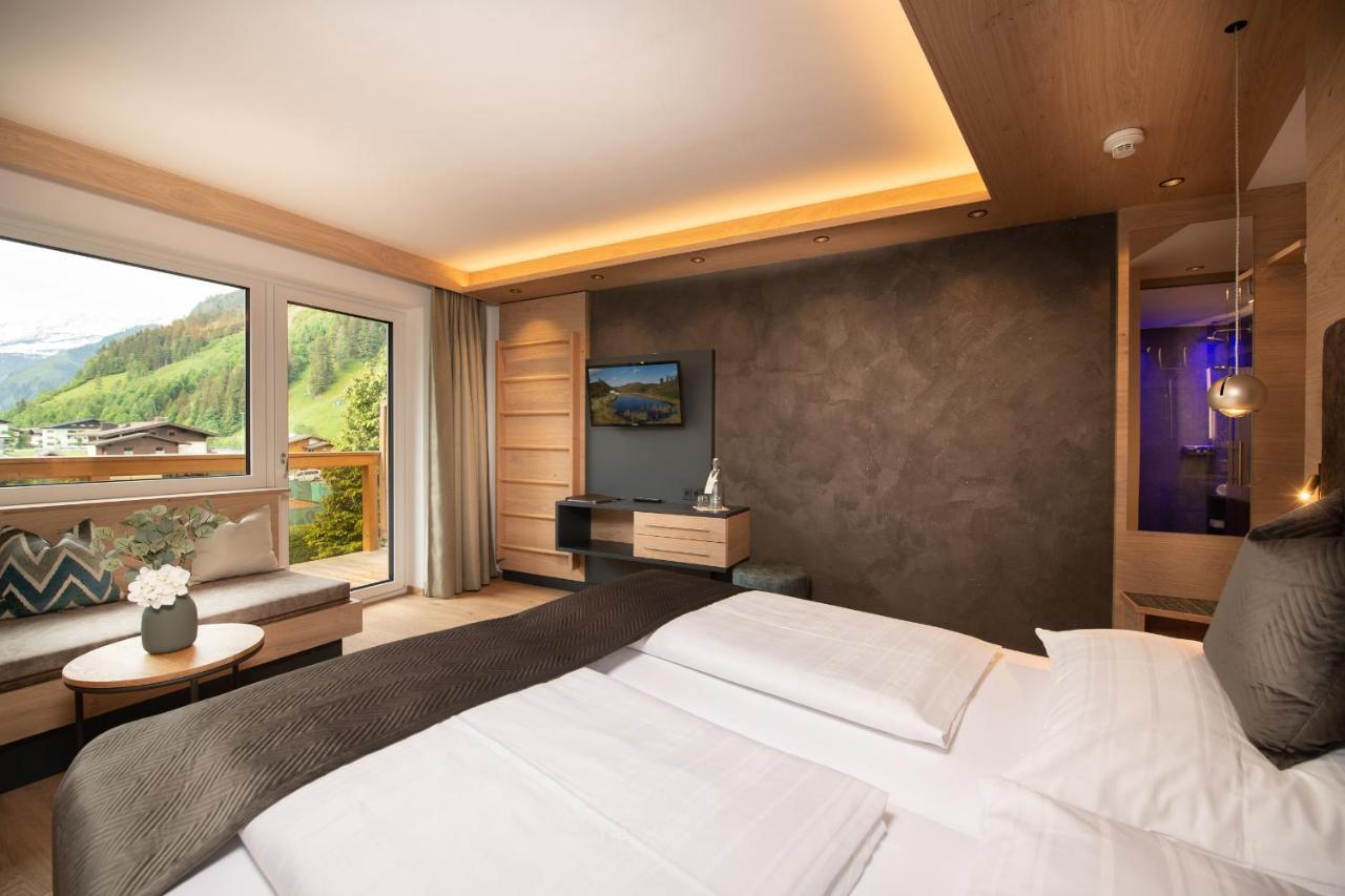 Hotel Alpina Rauris Extérieur photo