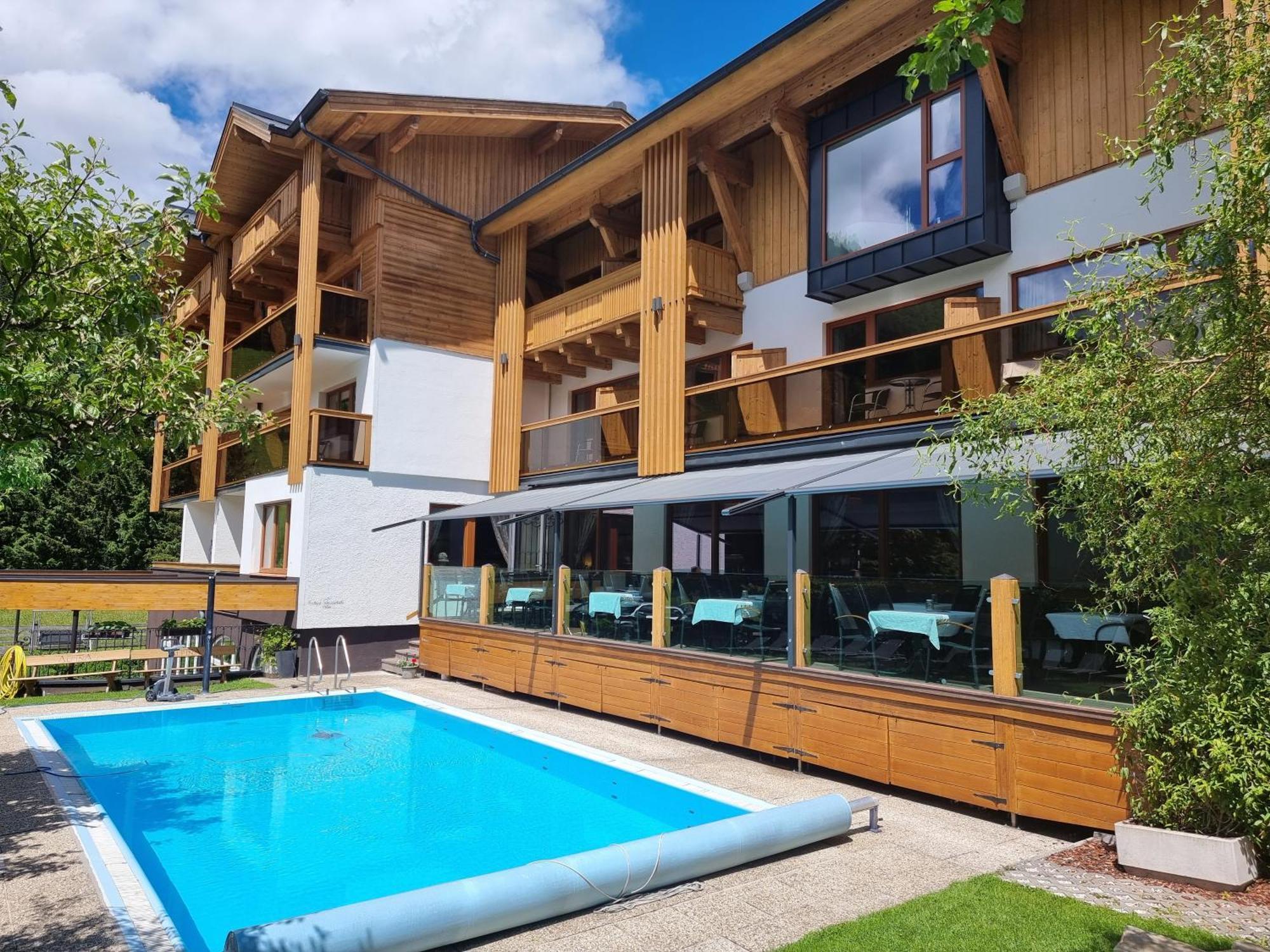 Hotel Alpina Rauris Extérieur photo